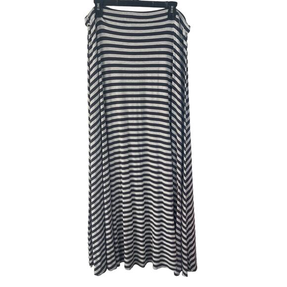 Victoria's‎ Secret Women's Size Medium Viscose White Gray Striped Maxi Skirt - Picture 1 of 7